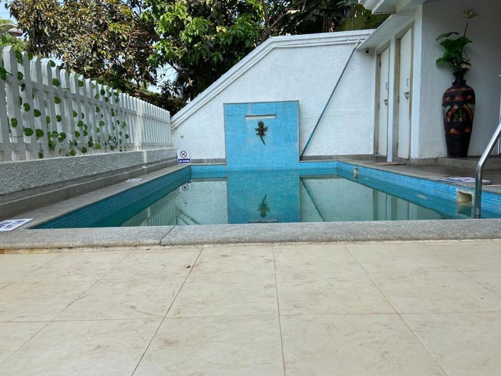 Beach Paradise Miramar Goa Panaji Eksteriør billede